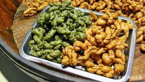 粘牙糕点怎么做_粘牙糕点_粘牙的零食
