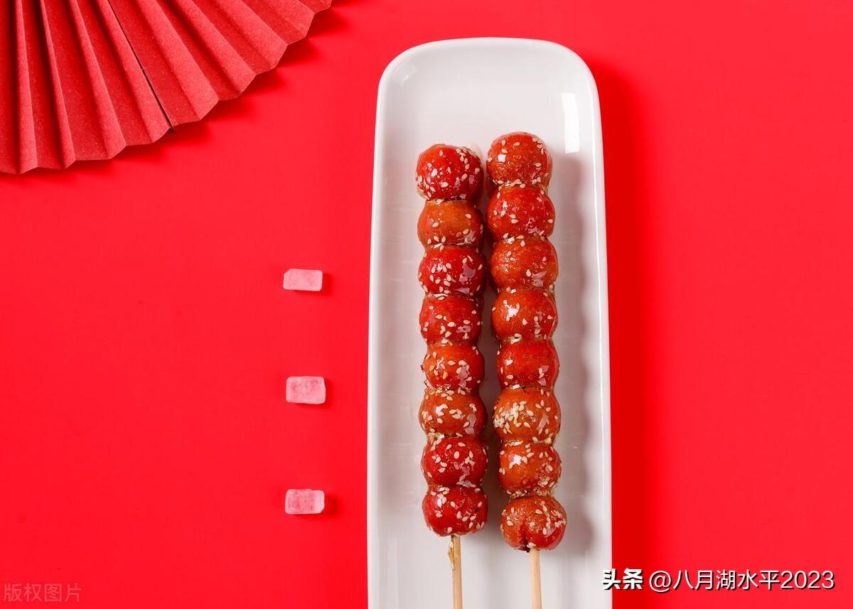 西餐怎样上菜_完整的西餐八道菜顺序_中餐上菜顺序